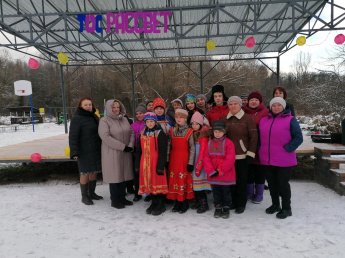 Открытие сцены на ж/д ст. Уторгош