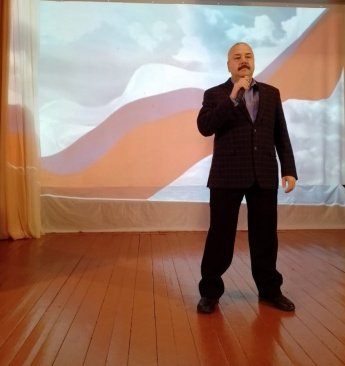 Районный фестиваль патриотической песни "Товарищ время"