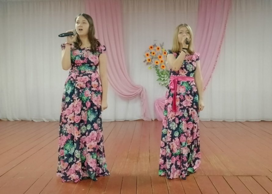  Праздничный концерт "Тепло сердец любимых мам!"